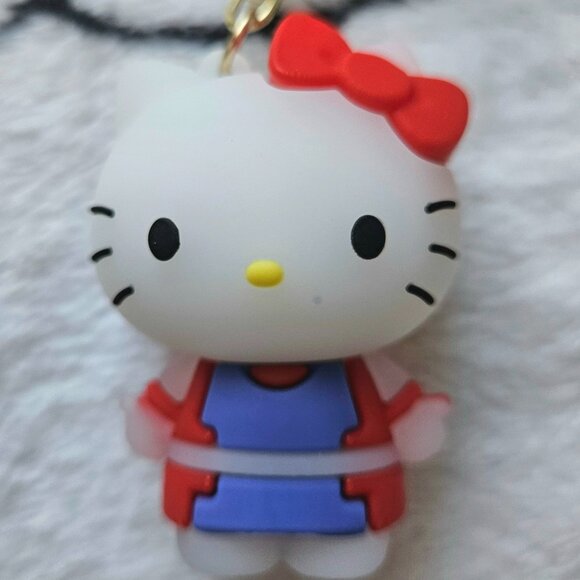 New Hello Kitty Keychain/Bag Charm in Blue/Red/Pink Two-Piece Outfit - Picture 2 of 5